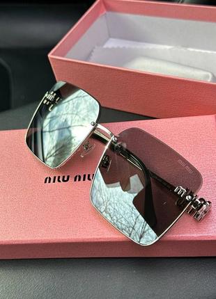 Очки miu miu зеркальные коробка, чехол, салфетка