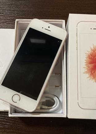 Iphone se 32gb rose gold / новий / neverlock запечатаний