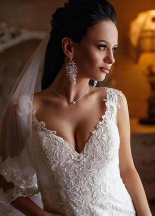 Свадебные серьги, сережки, объемные серьги, длинные серьги, серьги для невесты