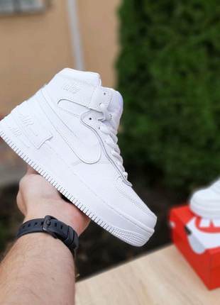 Nike. nike air force 1. жіночі кросівки. кросівки жіночі.зима