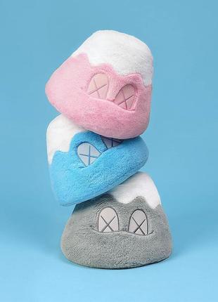 Мягкая игрушка kaws holiday japan mount fuji