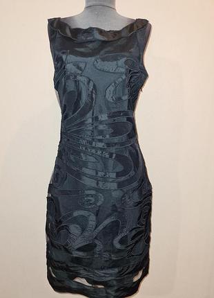 Нарядне чорне плаття