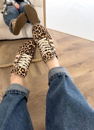Базовые леопардовые женские кроссовки кеды из натуральной кожи кожаные кроссовки кеды в леопардовый принт8 фото