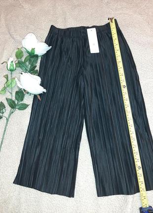 Капри, бриджи легкие, как юбка