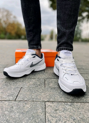 Кросівки nike air monarch6 фото