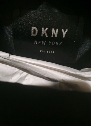 Шикарний рюкзак dkny5 фото