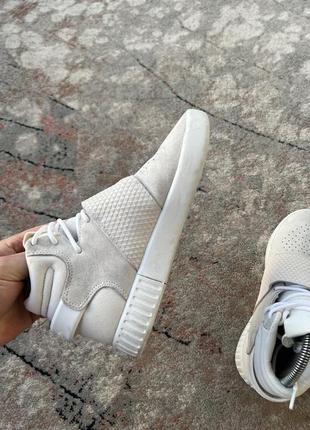 Шкіряні кросівки adidas tubular invader4 фото