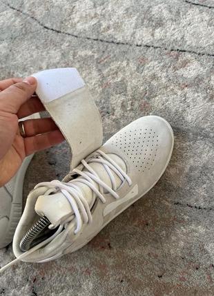 Шкіряні кросівки adidas tubular invader6 фото