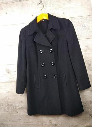 Чорне  шерстяне пальто,манто,коротке.