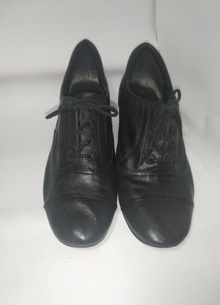 Зручні туфлі осінні, весняні чобітки демісезонні демі на шнурках з натуральної шкіри6 фото