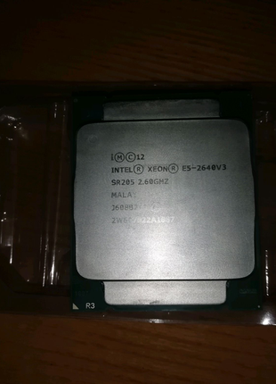 Серверний процесор xeon e5 2640 v3