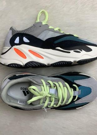 Кросівки yeezy boost 700 v2