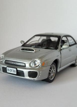 Модель subaru impreza, cararama/hongwell масштаб 1:43
