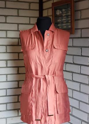 Желетка легка zara 10-12 р-ру.
