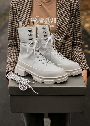 Женские ботинки both white