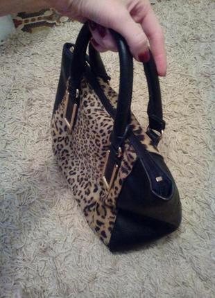 Сумка середнього розміру