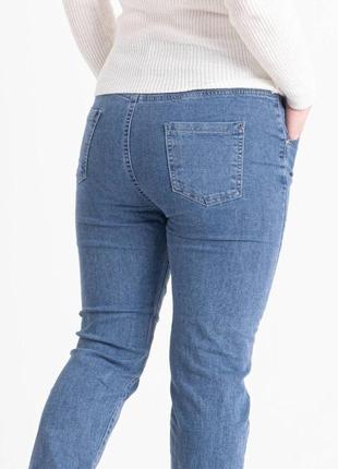 Женские джинсы большого размера батал стейчевые 50-60 классические голубые, талия резинка и шнурок4 фото