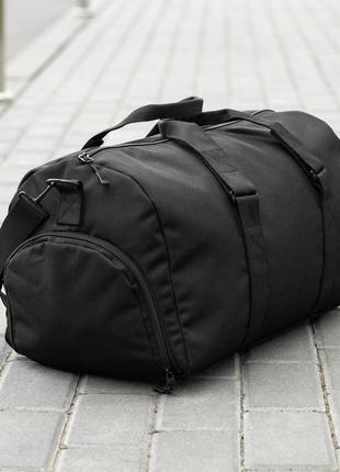 Дорожня спортивна сумка з відділом взуття чорна тканинна для тренувань містка на 31 л