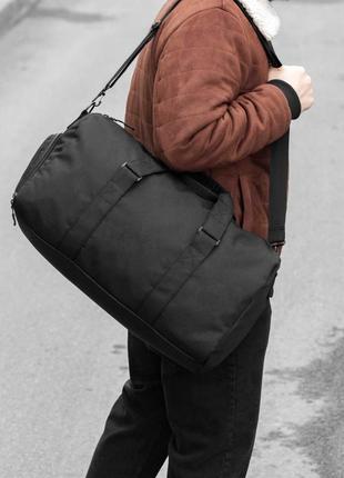 Дорожная спортивная сумка с отделом для обуви черная тканевая для тренировок вместительная на 31 л8 фото