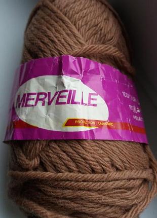Коричневі товсті вовняні нитки merveille.