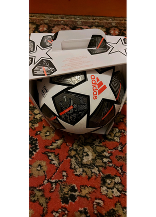 М'яч adidas uefa finale champions league сезону 2020/212 фото