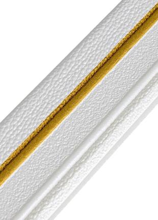Самоклеющийся гибкий плинтус белый с золотой полоской 2300*70*4 мм багет самоклейка