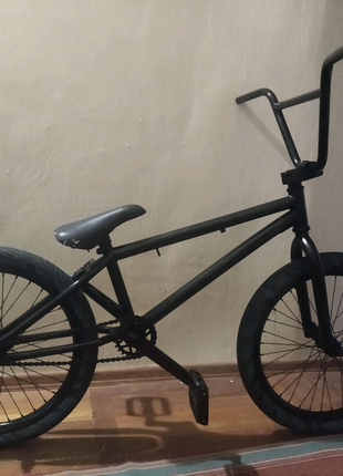 Bmx revolt 20 рама 19