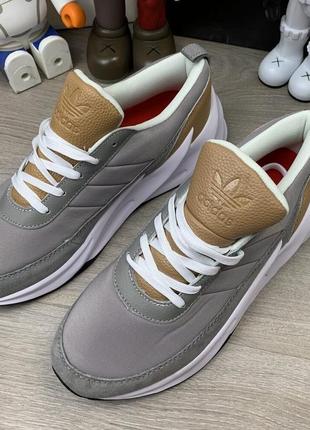 Кросівки adidas sharks brown grey white9 фото