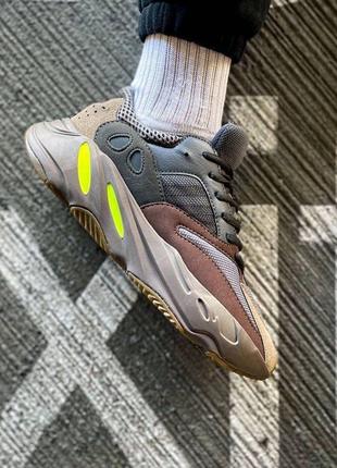 Кросівки чоловічі adidas yeezy 700