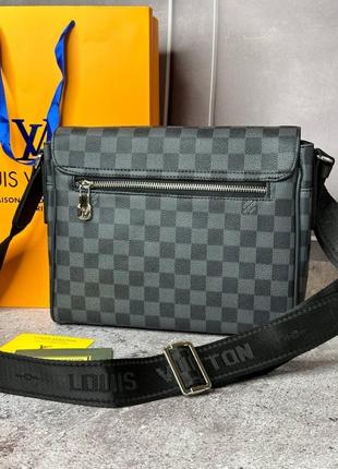 Сумка месенджер louis vuitton district pm damier graphite з лого в кутку s067 сірий4 фото