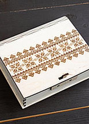 Скринька з фанери (український орнамент)1 фото