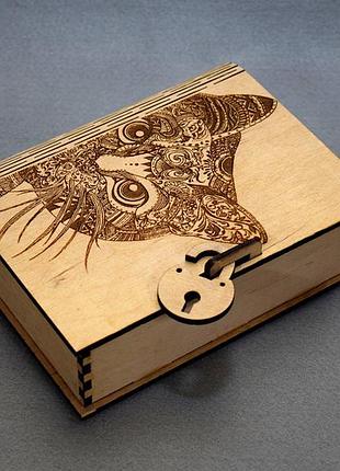 Скринька з фанери з замком (кішка дудлинг)