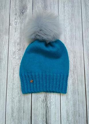 Дитяча в'язана шапка