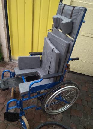 Інвалідське крісло-візок4 фото