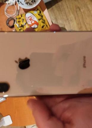 Продам iphone xs max gold 256gb