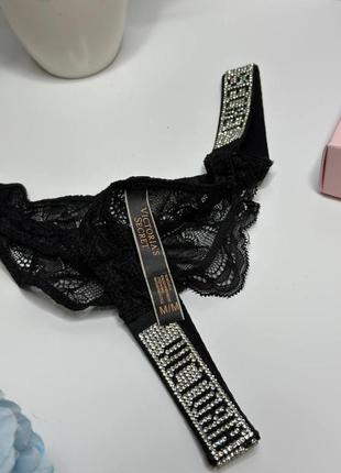 Жіночі мереживні стринги victoria's secret чорний wu087