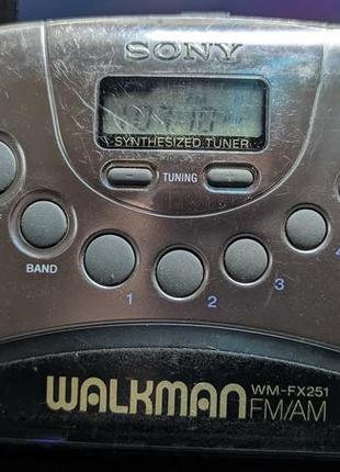 Кассетний плеєр з fm радіо sony walkman wm-fx2517 фото