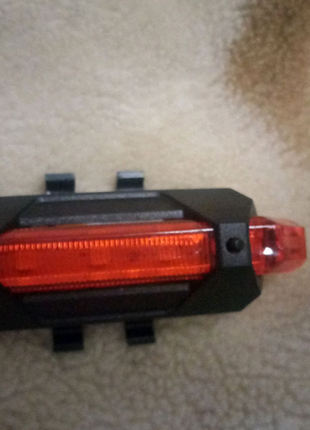Яскравий портативний ліхтар для велосипеда з usb-зарядкою 4 режим1 фото