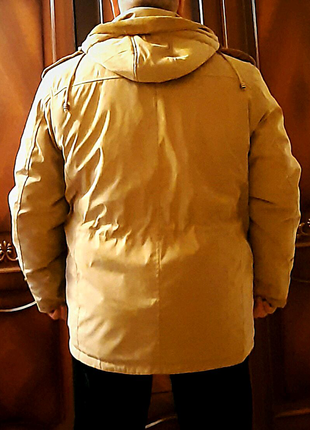 Чоловіча зимова куртка в стилі мілітарі3 фото