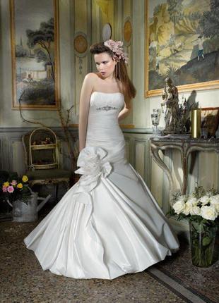 Весільне плаття франція divina sposa