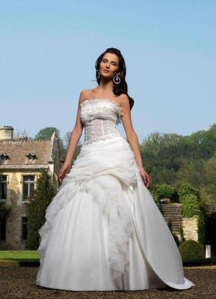 Весільне плаття франція divina sposa15 фото