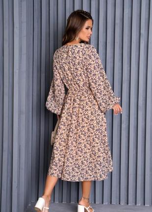 Бежевое классическое платье с цветочным принтом, шифон/полиэстер, повседневный3 фото