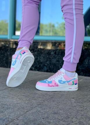 Женские кроссовки  найк