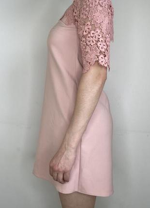 Нежно-розовое платье вверх гипюр платье мини5 фото