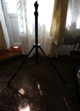 Штатив для освещения tripod scangrip2 фото