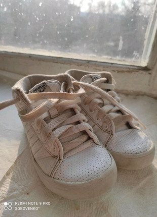 Кросівки дитячі adidas1 фото