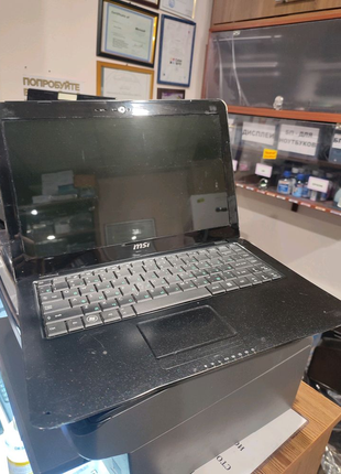 Ноутбук msi x340 під відновлення
