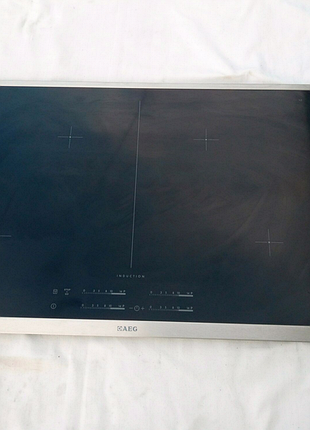 Скло індукційної поверхні aeg 765x510