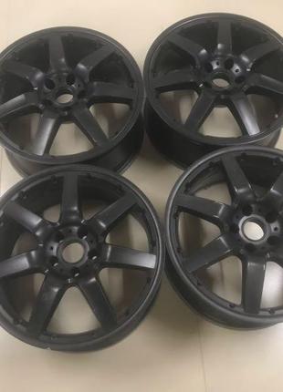 Литі диски plw r18 5x112