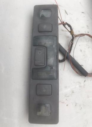 Плафон освітлення салону задній audi a6 c5